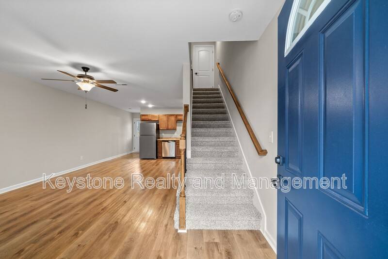 Townhouse for rent at 1655 Evans Rd #B1, Clarksville, TN 37042