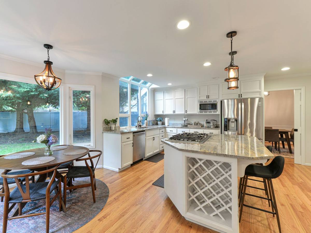 House for rent at 3360 212th Court SE, Sammamish, WA 98075