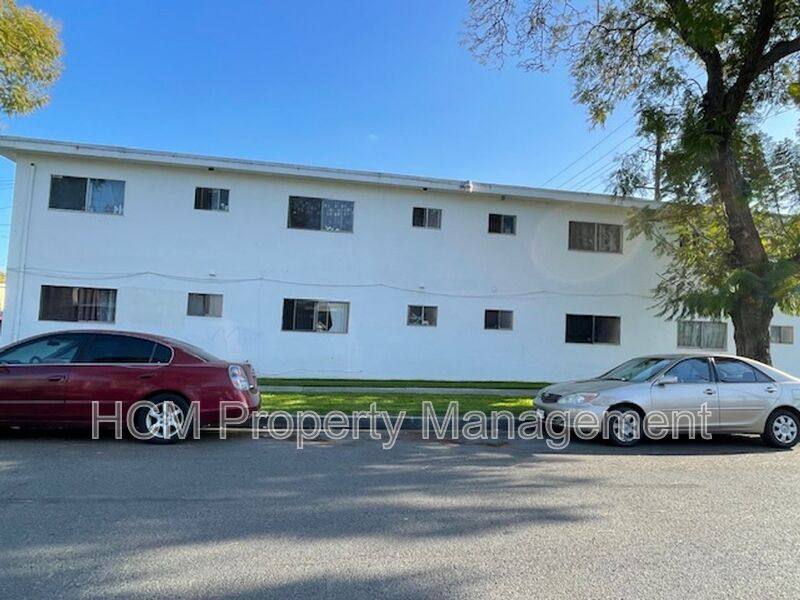 House for rent at 1401 S Standard Ave, Santa Ana, CA 92707