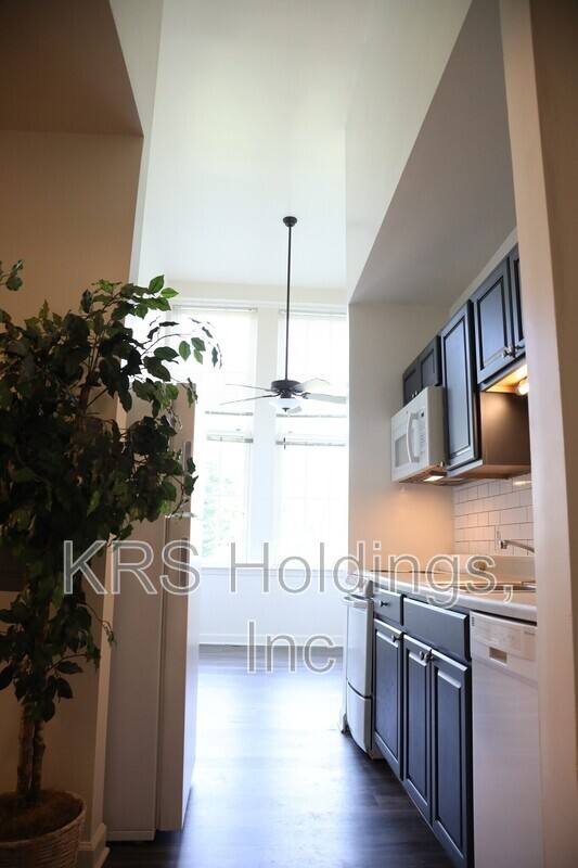 Apartment for rent at 1411 Bainbridge St, Richmond, VA 23224