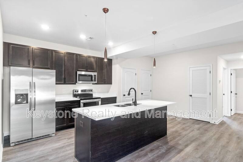 Apartment for rent at 229 E Johnson Circle, Clarksville, TN 37040