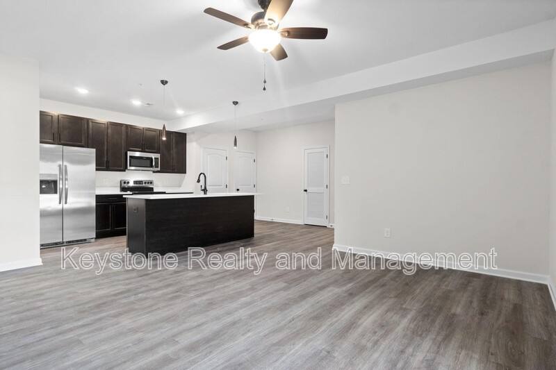 Apartment for rent at 229 E Johnson Circle, Clarksville, TN 37040