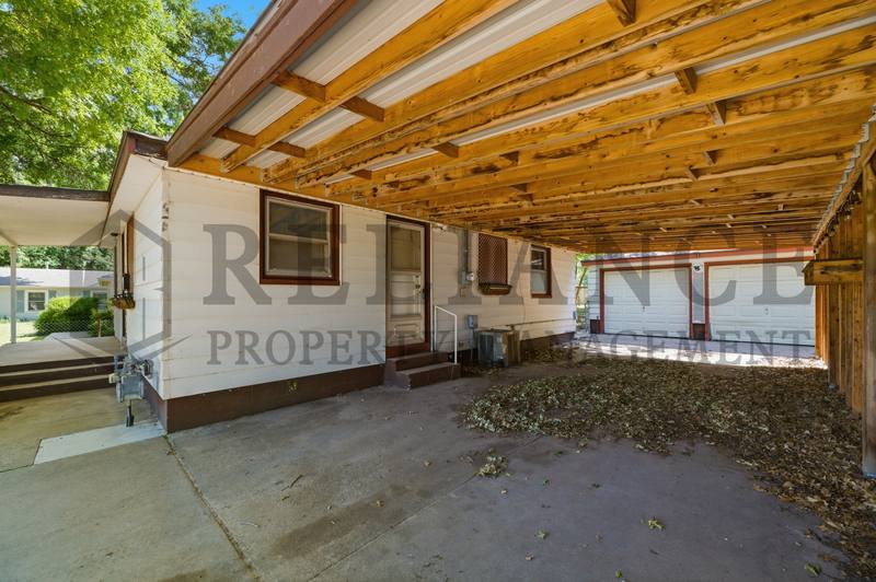 House for rent at 107 Queen Ave, Maize, KS 67101