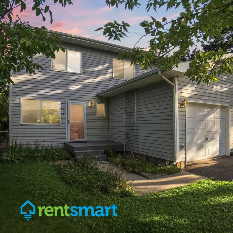 Townhouse for rent at 904 Charlo St, Missoula, MT 59802