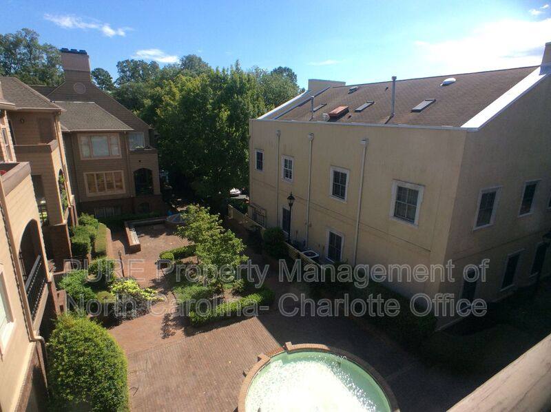 Condo for rent at 1109 E Morehead St #21, Charlotte, NC 28204