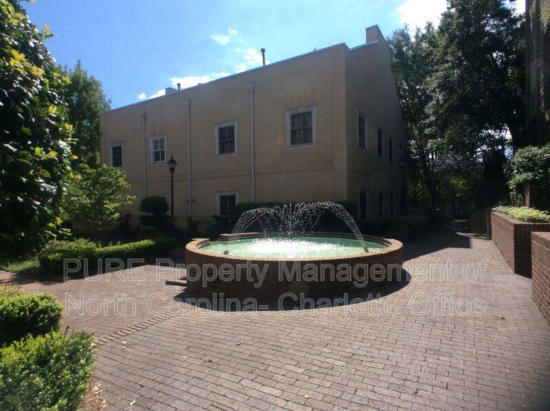 Condo for rent at 1109 E Morehead St #21, Charlotte, NC 28204