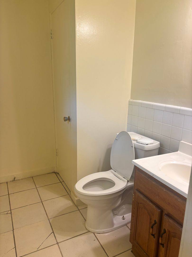 House for rent at 1745 Woody Dr, Jackson, MS 39212