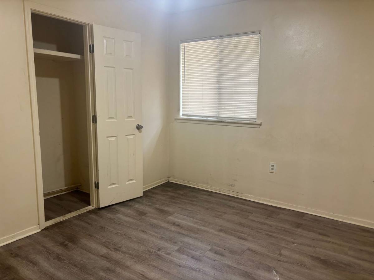 House for rent at 1745 Woody Dr, Jackson, MS 39212