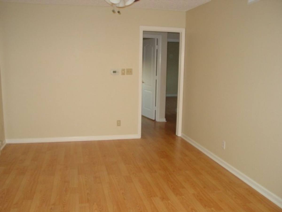House for rent at 9952 Vanguard Dr, Sacramento, CA 95827