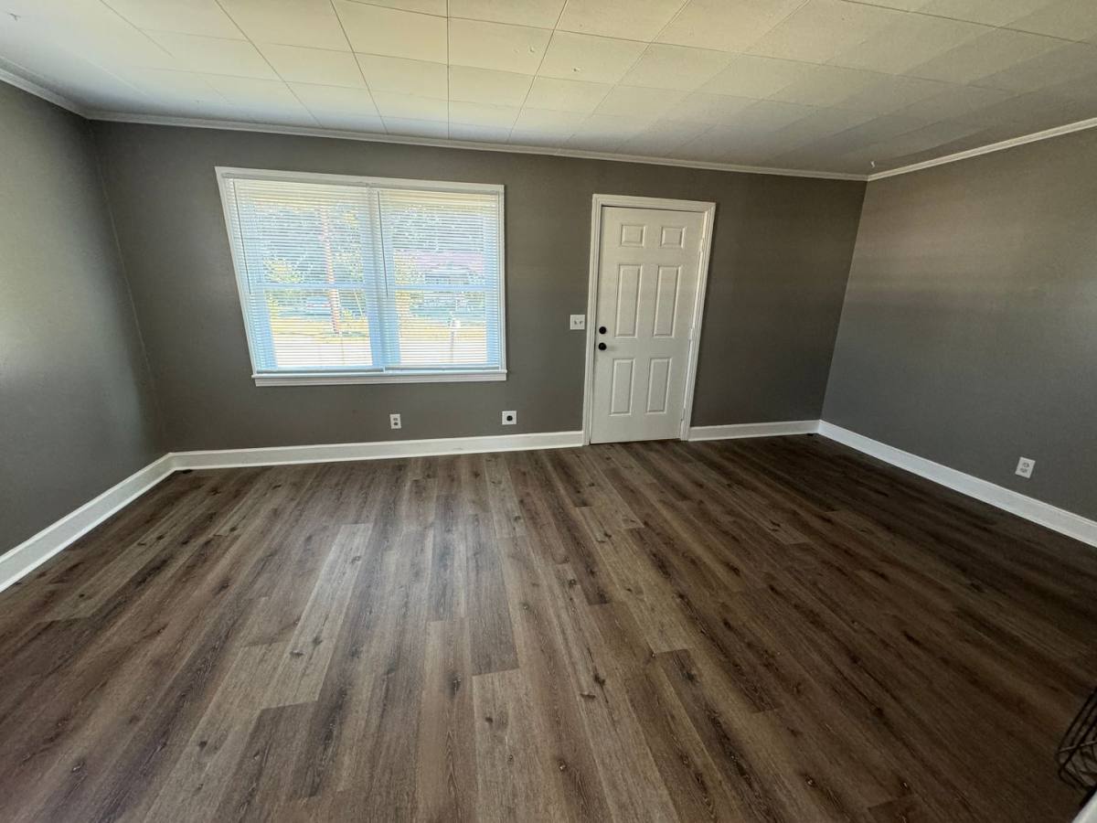 House for rent at 303 E Francis St, Jacksonville, AL 36265