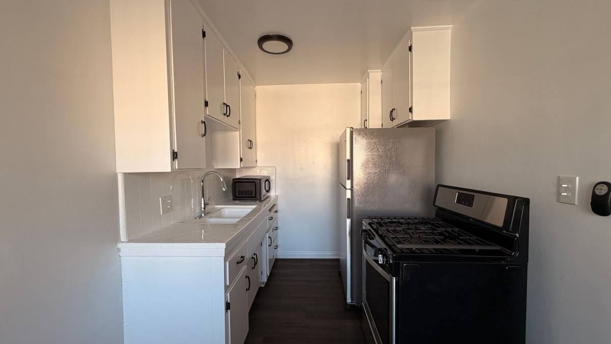 Apartment for rent at 3849 S Gibraltar Ave, Los Angeles, CA 90008