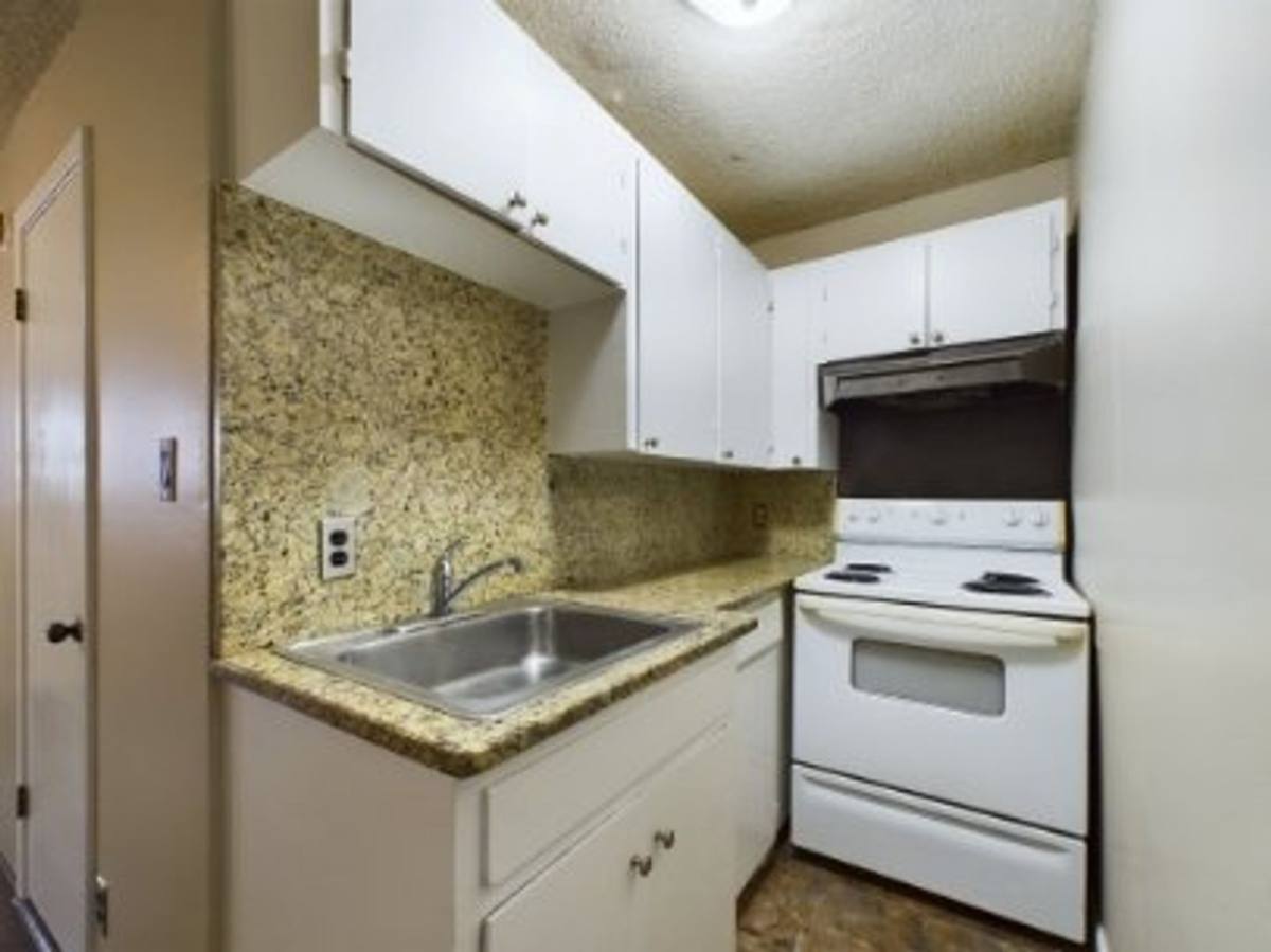 Apartment for rent at 321 W Park St, Fredericksburg, TX 78624
