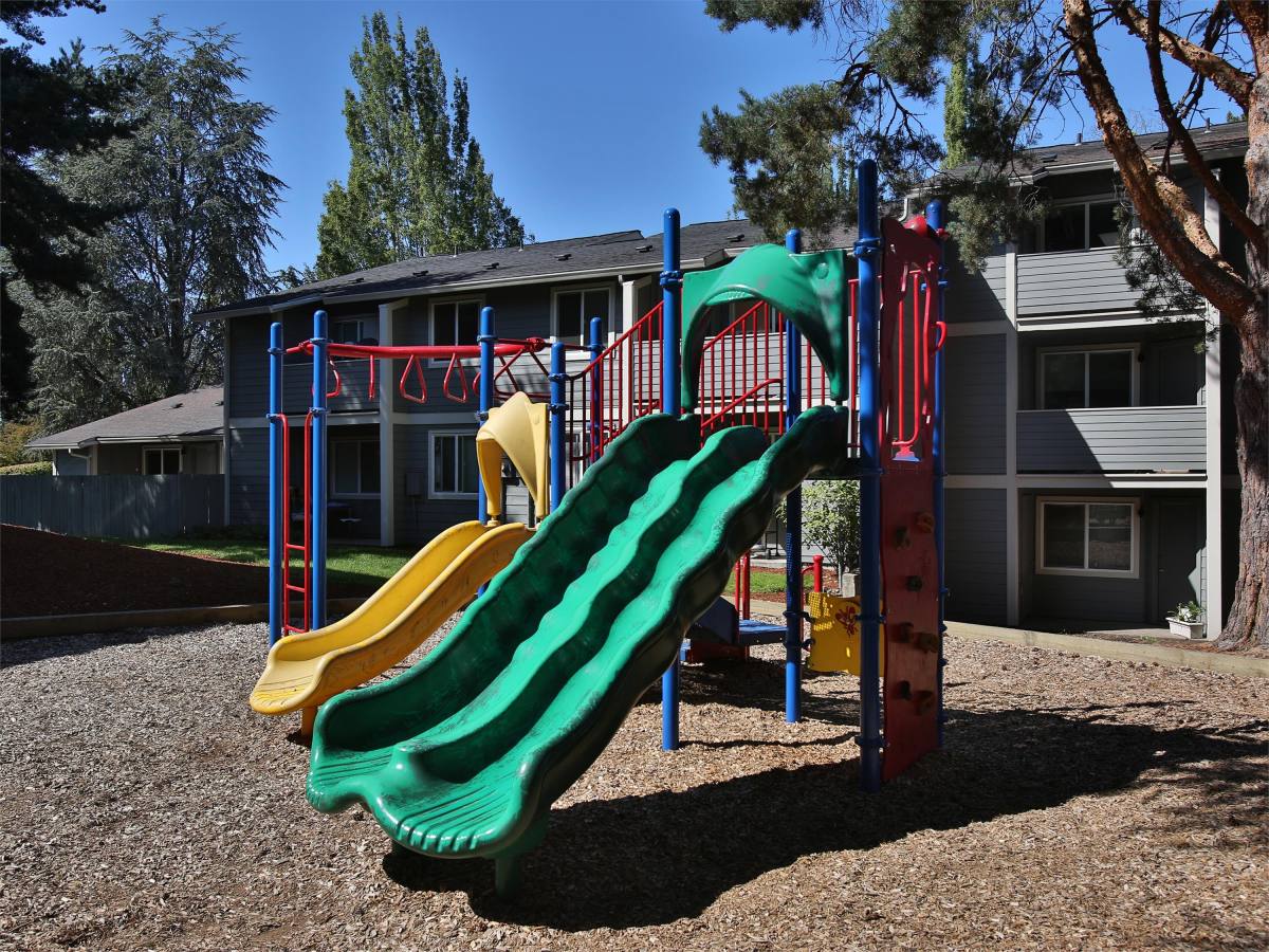 Apartment for rent at 14170 SW Allen Blvd #:44, Beaverton, OR 97005