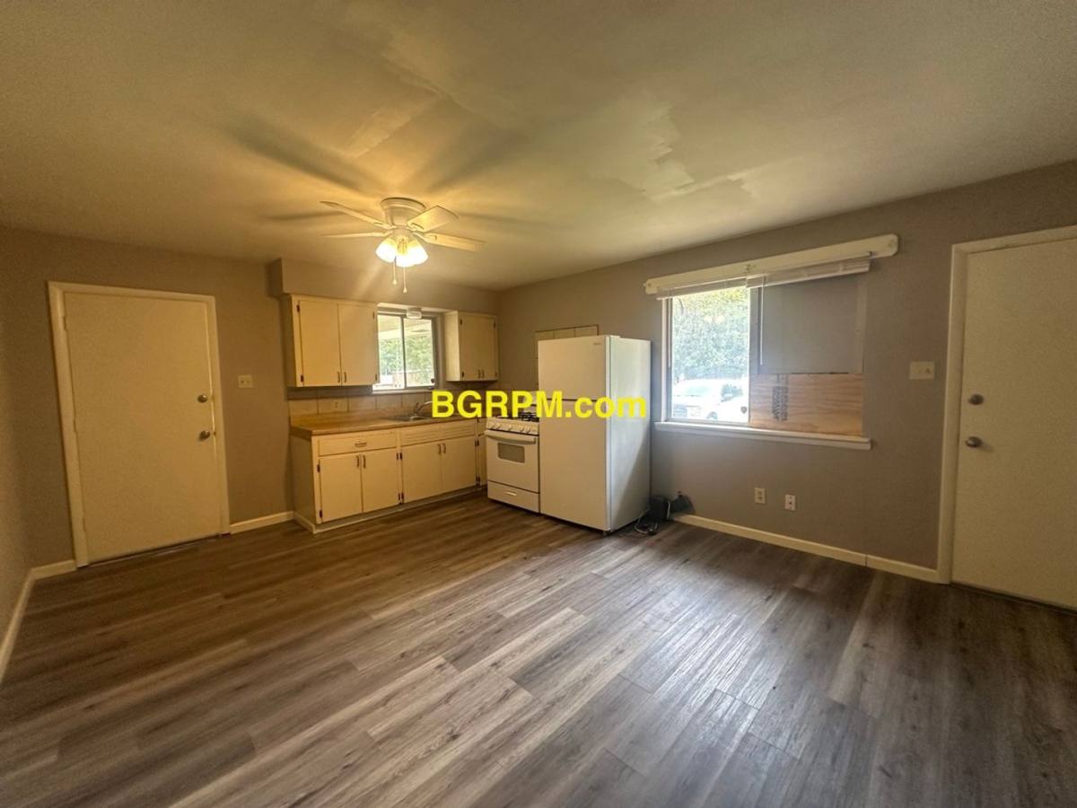 Apartment for rent at 2200-2208 Green Acres Rd, Jacksonville, AR 72076
