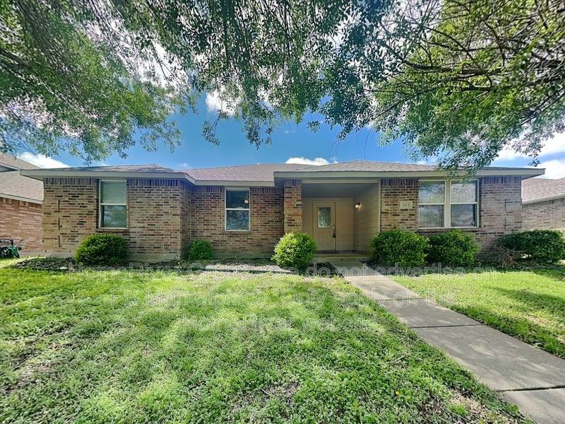 House for rent at 3013 Meadow Bluff Dr, Wylie, TX 75098