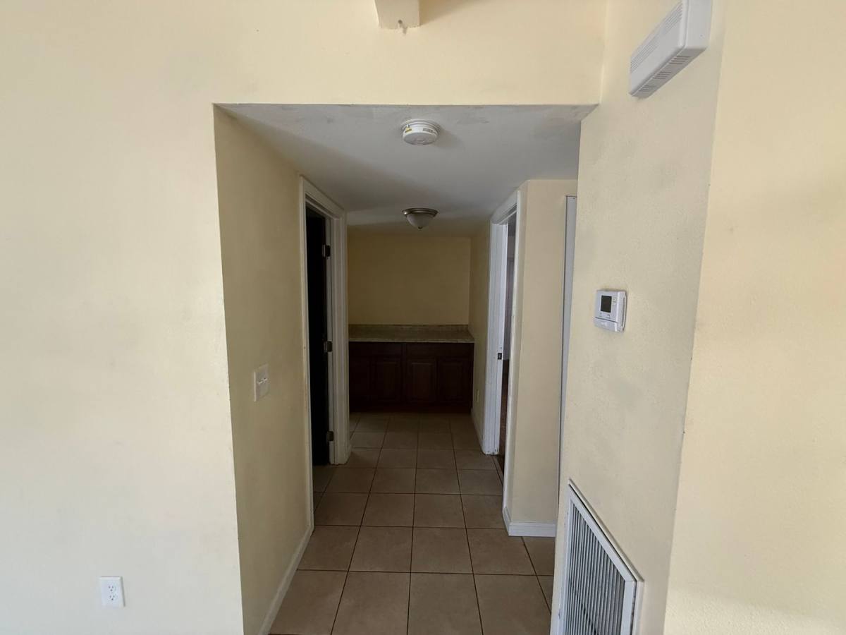 House for rent at 860 Douglas Court, Hemet, CA 92543