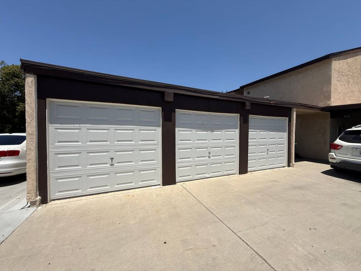 House for rent at 860 Douglas Court, Hemet, CA 92543