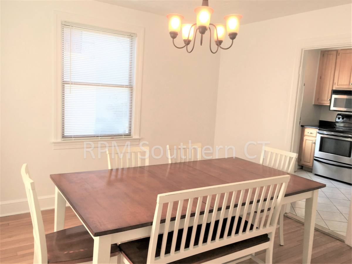 House for rent at 330 Fort Hale Rd, East Haven, CT 06512