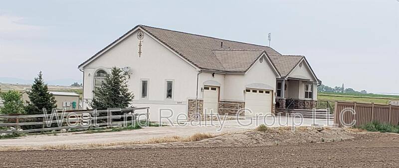 Apartment for rent at 4497 County Rd #SHOP, Johnstown, CO 80534