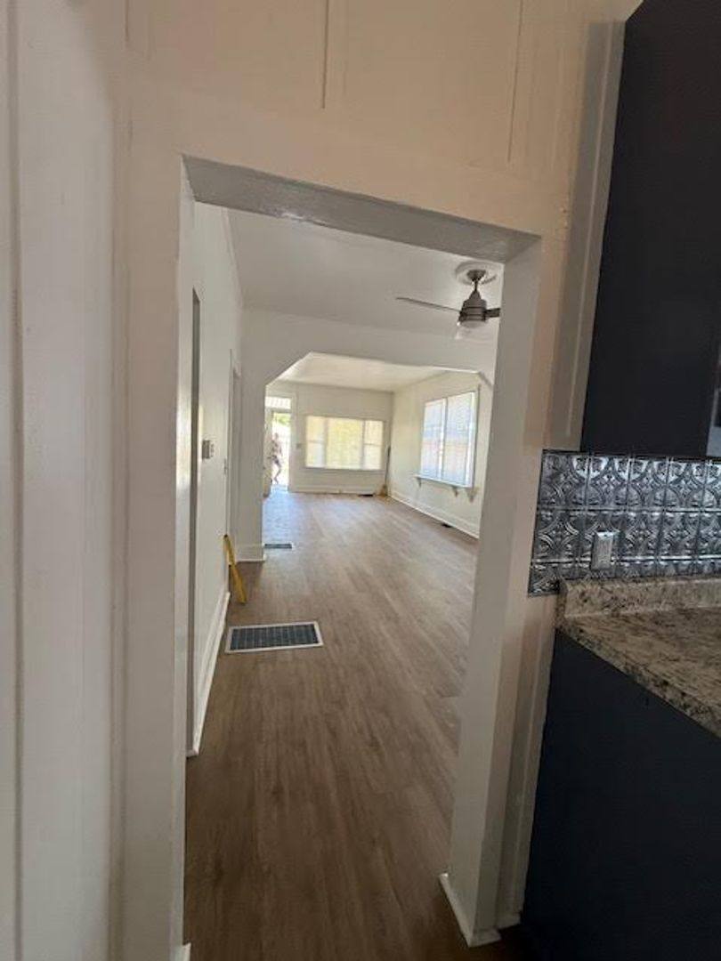 House for rent at 1009 S 6th St, Wilmington, NC 28401