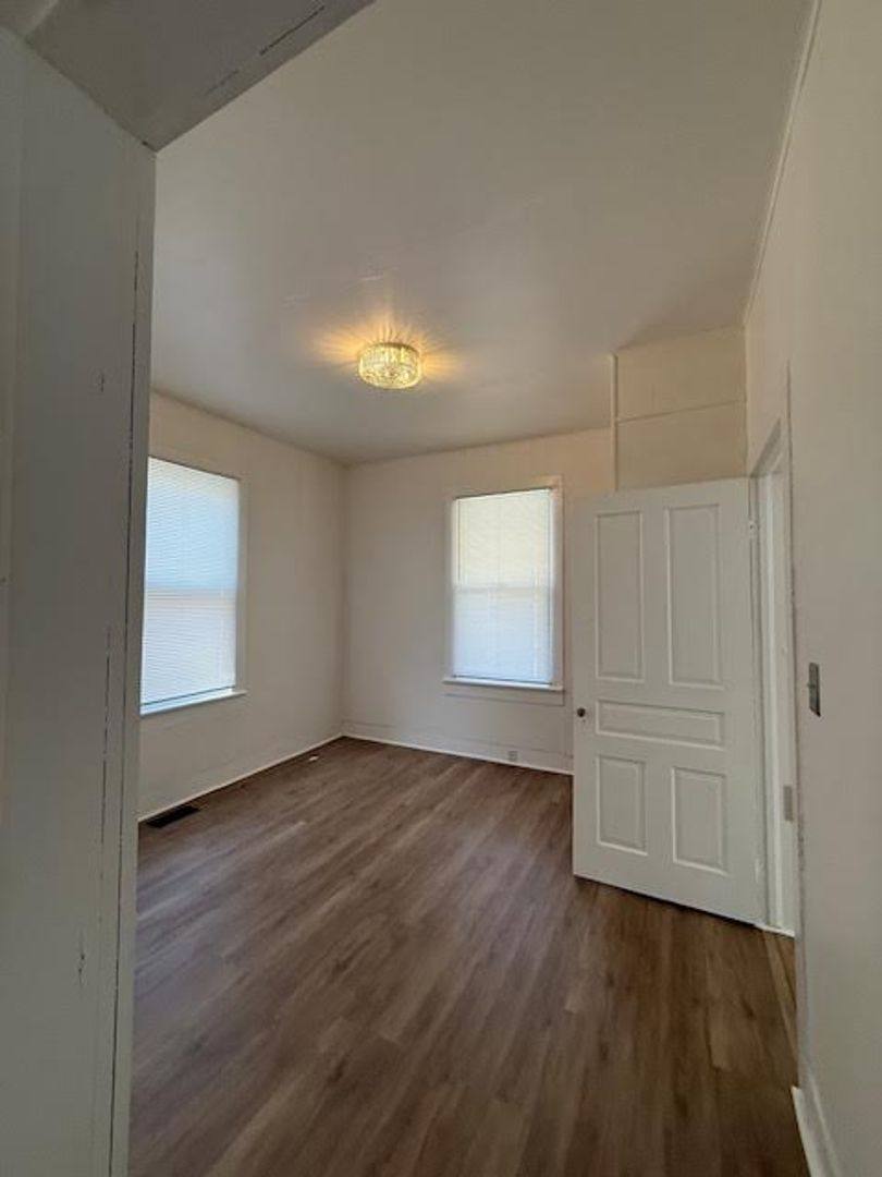 House for rent at 1009 S 6th St, Wilmington, NC 28401