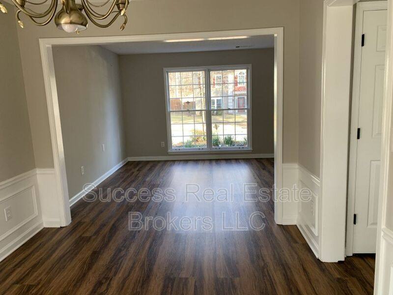 House for rent at 11020 Egmont Dr, Alpharetta, GA 30022