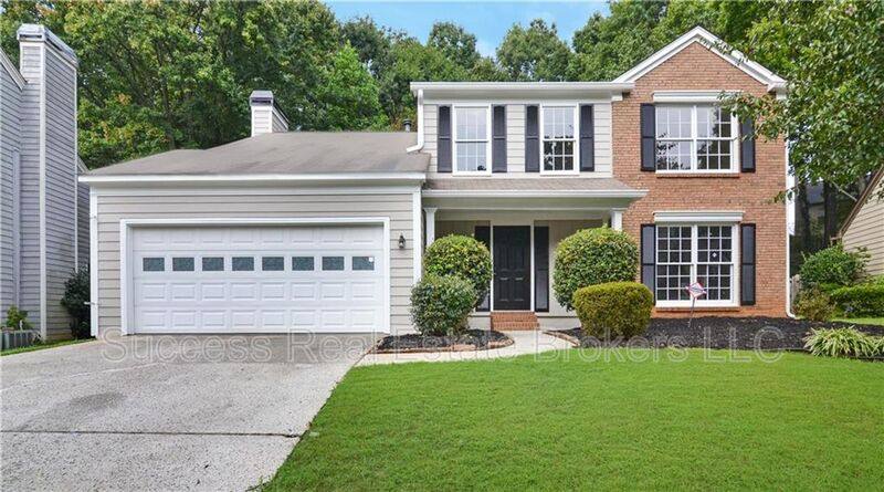 House for rent at 11020 Egmont Dr, Alpharetta, GA 30022