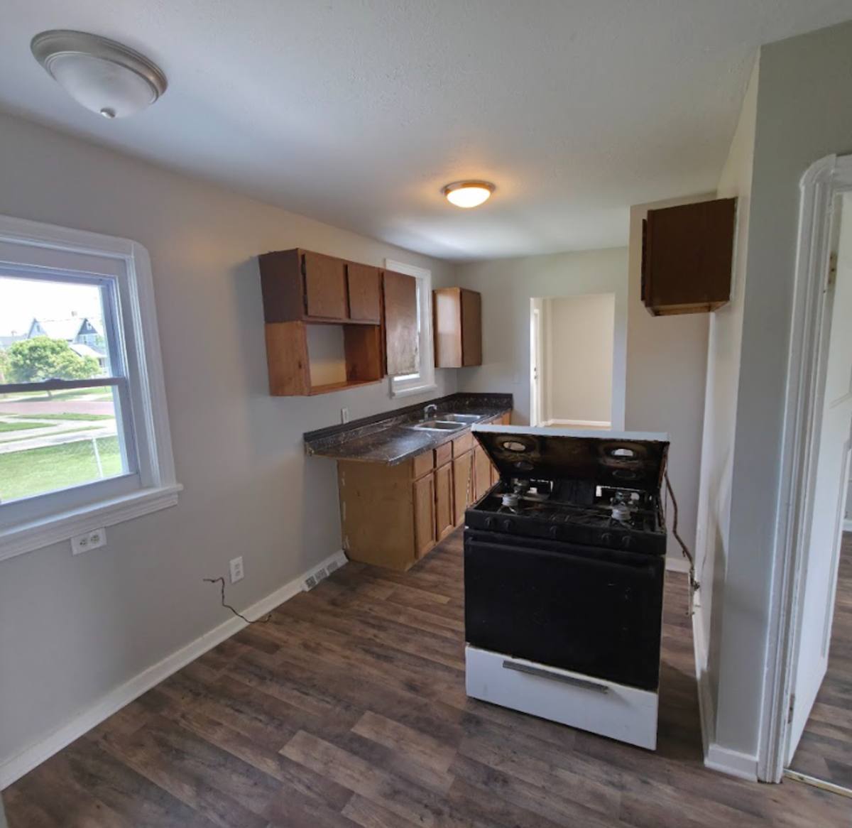 Apartment for rent at 4444 W 51st St, Cleveland, OH 44144