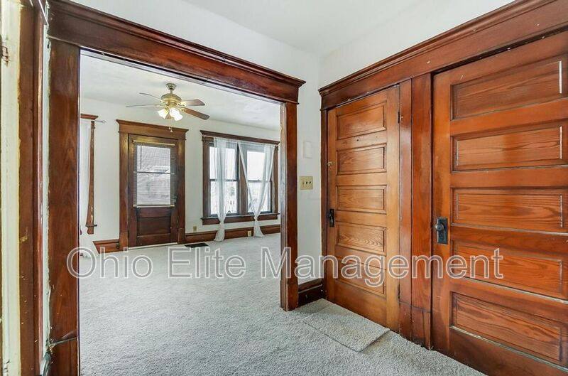 House for rent at 888 Studer Ave, Columbus, OH 43206