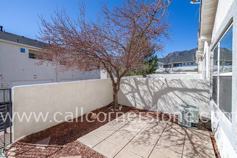 Townhouse for rent at 973 Mountain Crest View, Colorado Springs, CO 80906