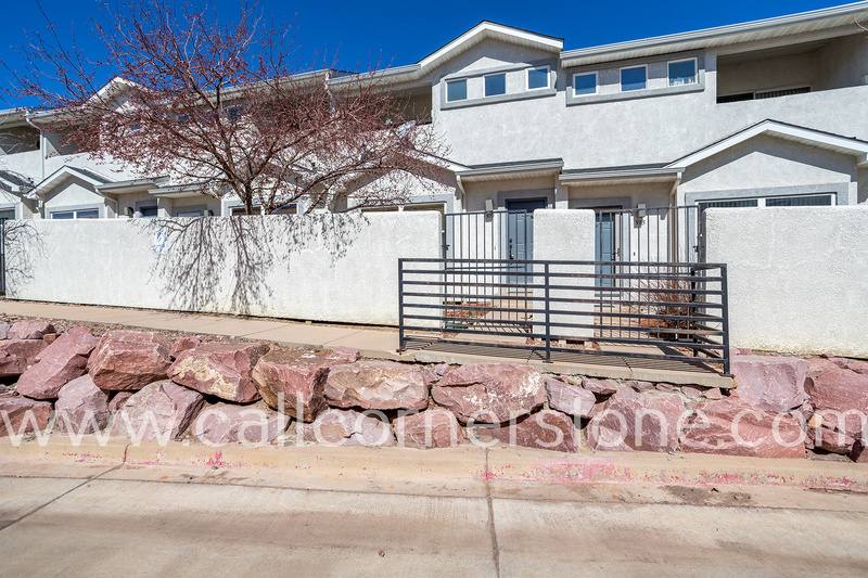 Townhouse for rent at 973 Mountain Crest View, Colorado Springs, CO 80906
