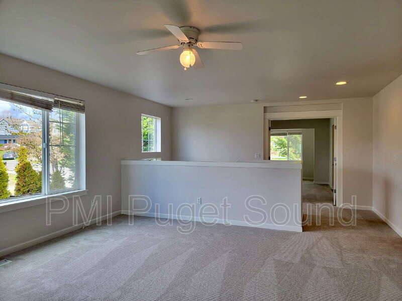 House for rent at 576 Mount Baker Place NE, Renton, WA 98059