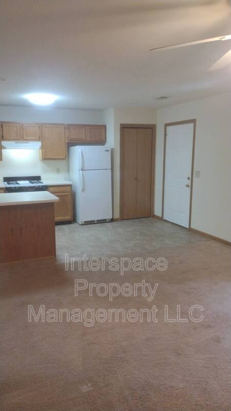 Apartment for rent at 1770 W State St #3, Sycamore, IL 60178