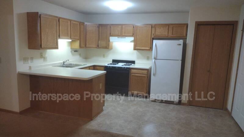 Apartment for rent at 1770 W State St #3, Sycamore, IL 60178