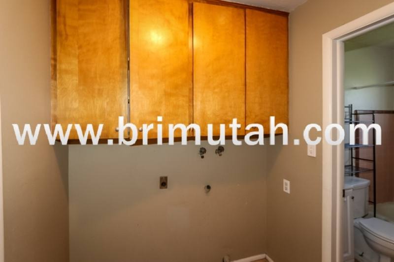 Apartment for rent at 555 S 800 E #4, Salt Lake City, UT 84102
