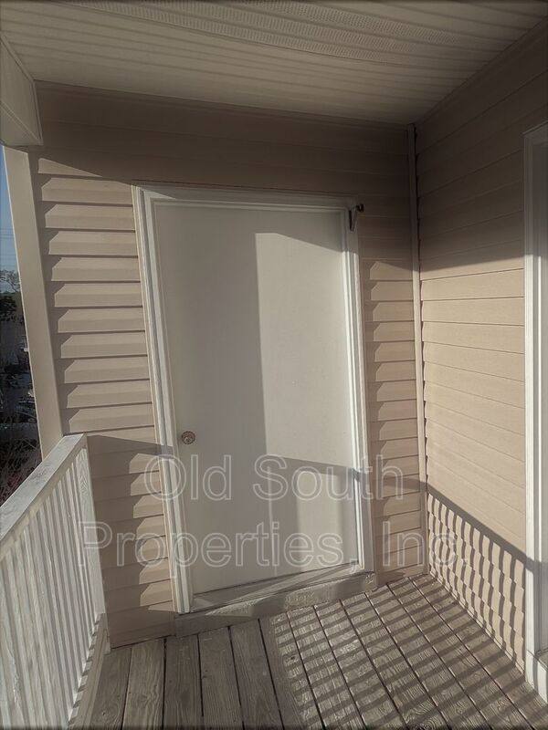 Apartment for rent at 2303 W Michigan Ave #H-7, Pensacola, FL 32526