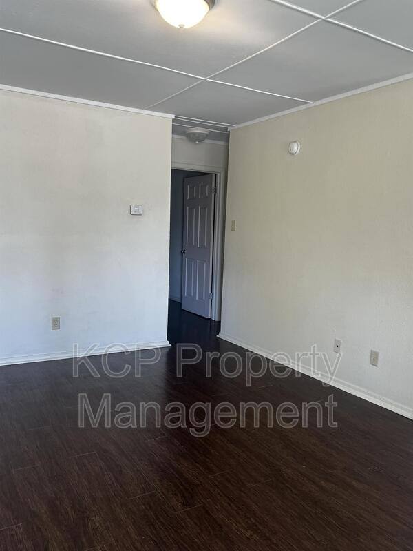Apartment for rent at 1620 S H #1, Fort Smith, AR 72902