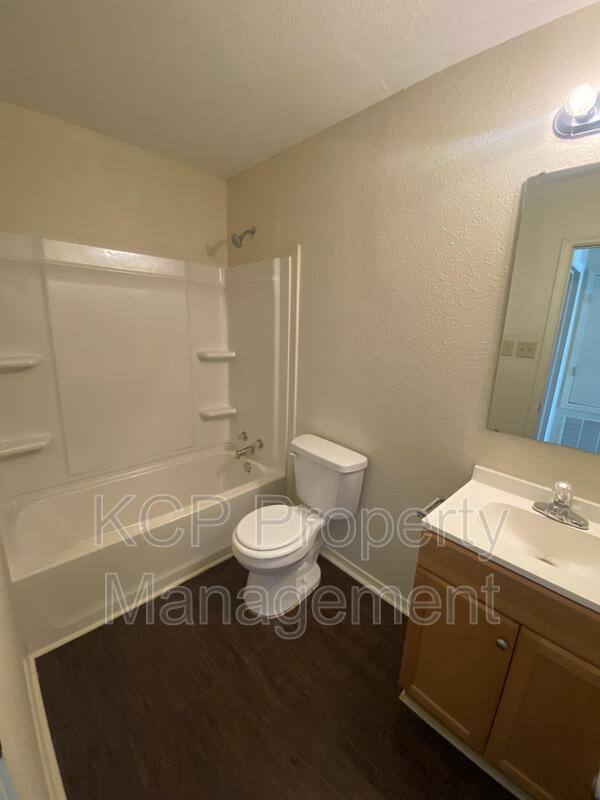 Apartment for rent at 1620 S H #1, Fort Smith, AR 72902
