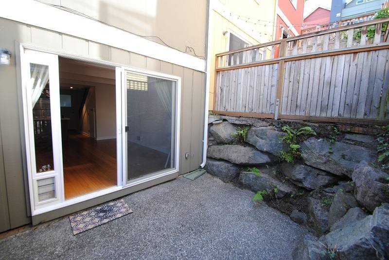 Townhouse for rent at 39 Etruria St #3, Seattle, WA 98109