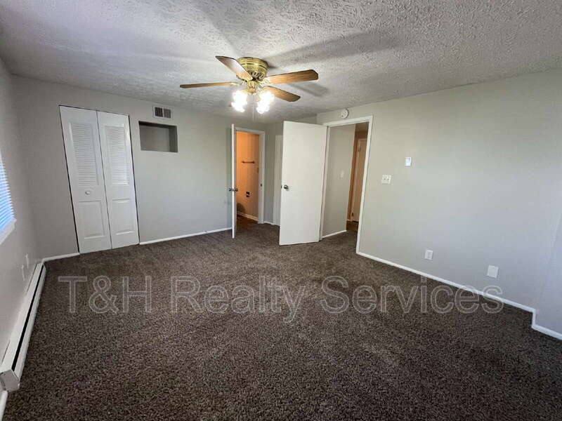 Condo for rent at 724 Southfield Court, Indianapolis, IN 46227