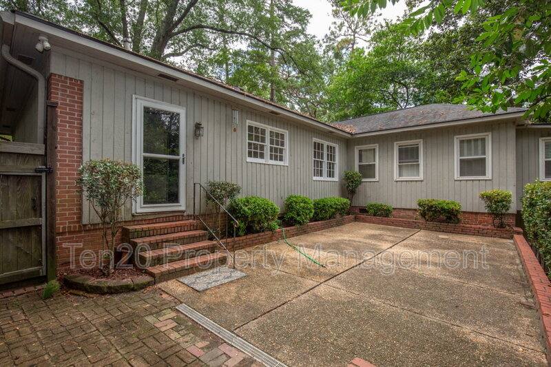 House for rent at 2006 Preston Dr, Columbus, GA 31906