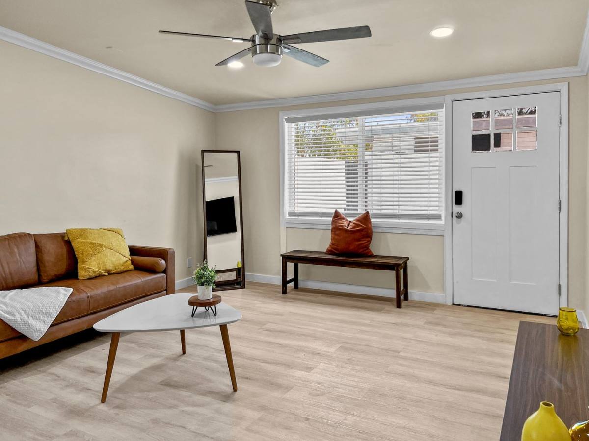 Apartment for rent at 6644 E Earll Dr, Scottsdale, AZ 85251