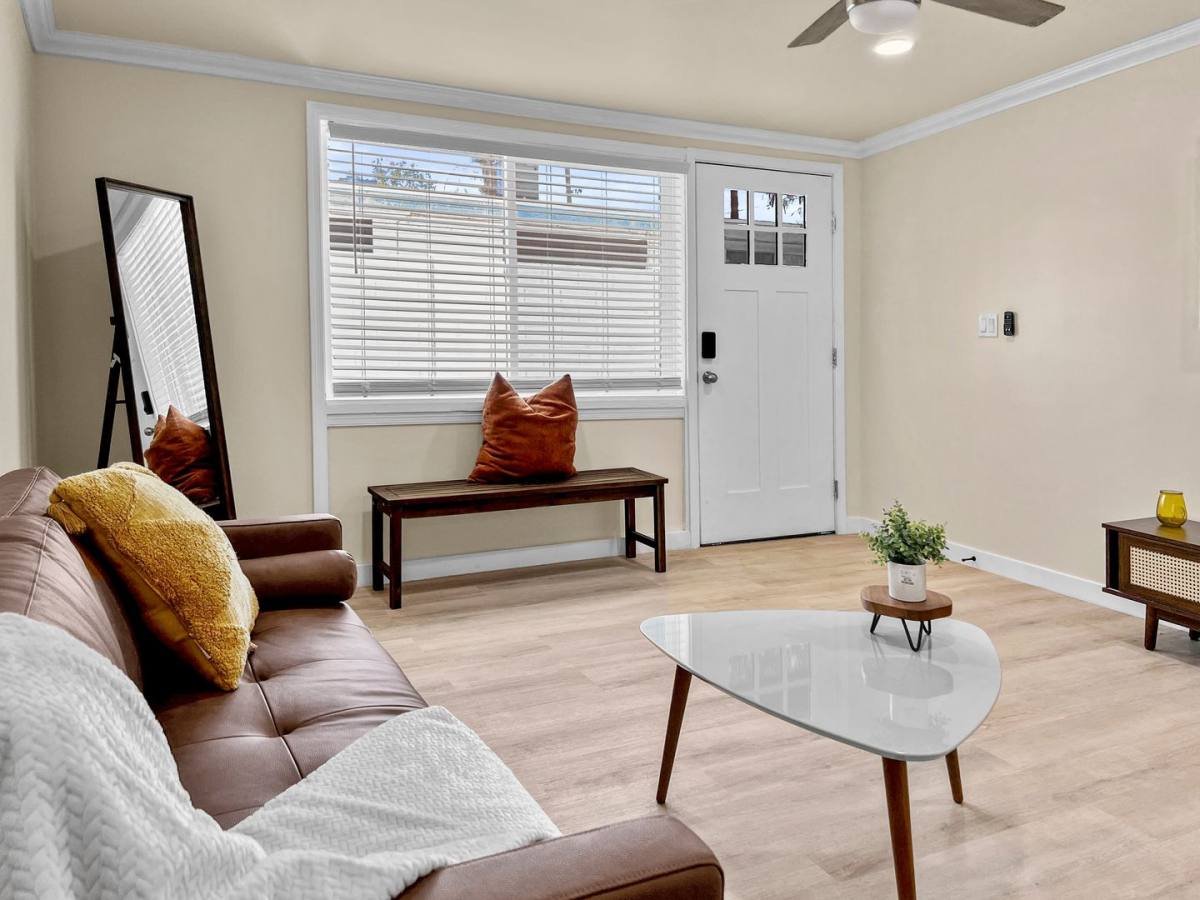 Apartment for rent at 6644 E Earll Dr, Scottsdale, AZ 85251