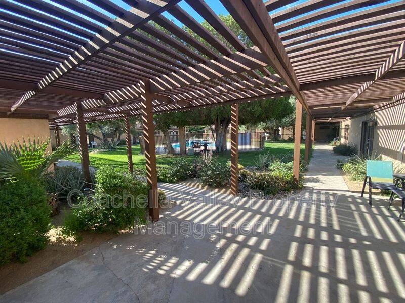 House for rent at 73600 San Gorgonio Way #2, Palm Desert, CA 92260