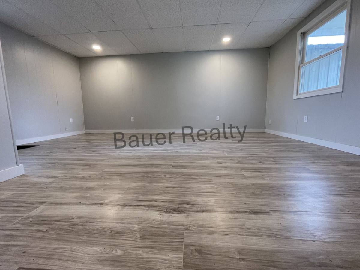 House for rent at 844 Lake Dr, Ashland, OH 44805