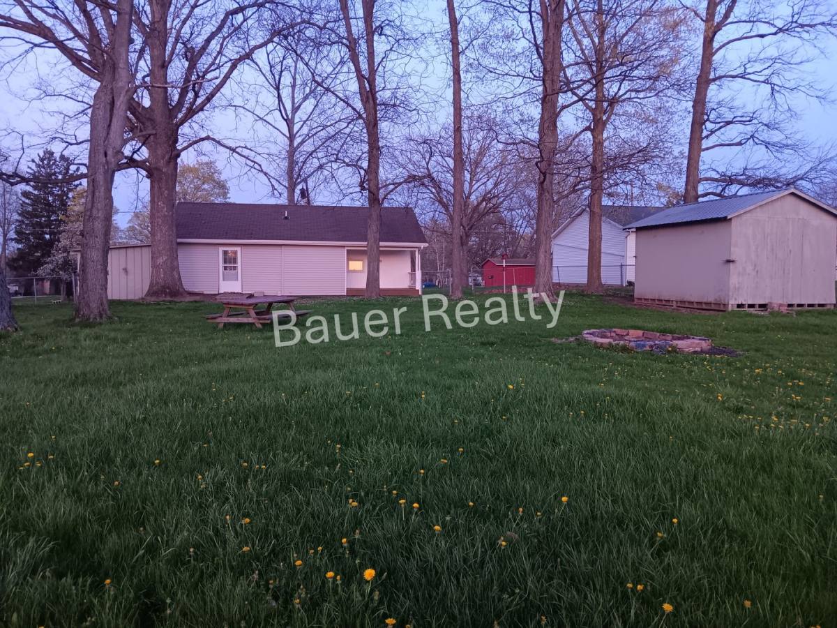 House for rent at 844 Lake Dr, Ashland, OH 44805