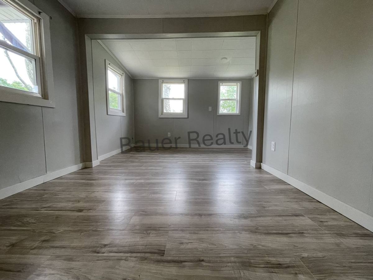 House for rent at 844 Lake Dr, Ashland, OH 44805