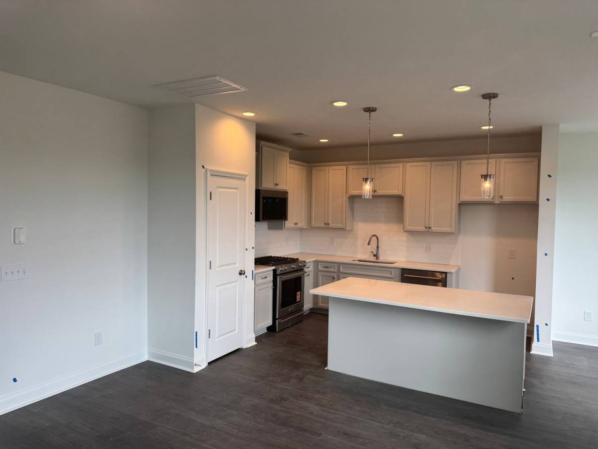 House for rent at 102 Hawthorne Landing Dr, Goose Creek, SC 29445