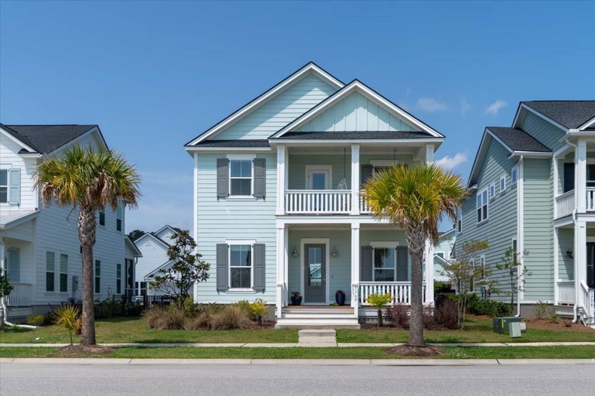 House for rent at 1762 Sandybrook Dr, Mount Pleasant, SC 29466