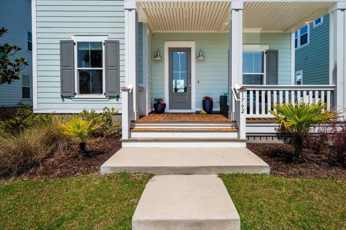 House for rent at 1762 Sandybrook Dr, Mount Pleasant, SC 29466